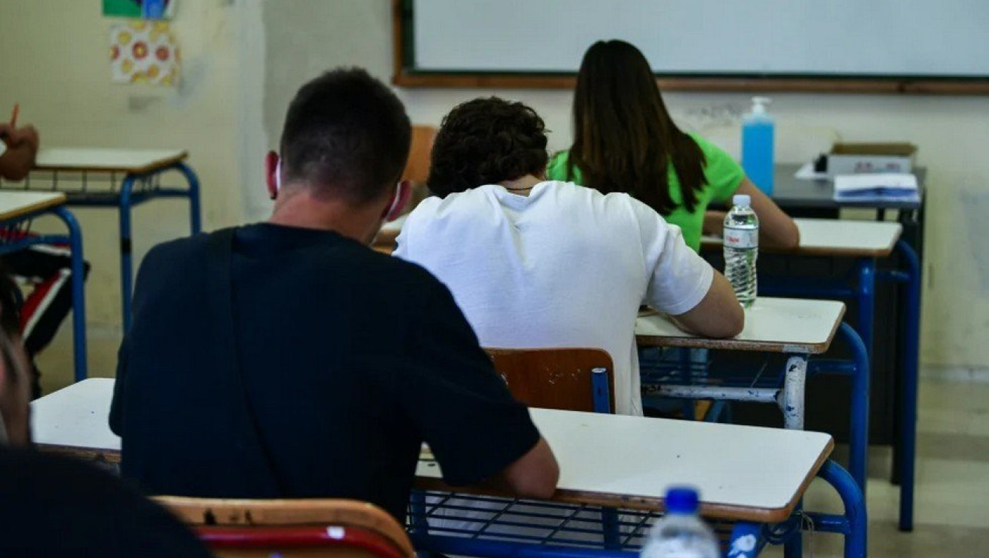 «Βόμβα» Καπραβέλου: «Να μην ανοίξουν τα σχολεία»