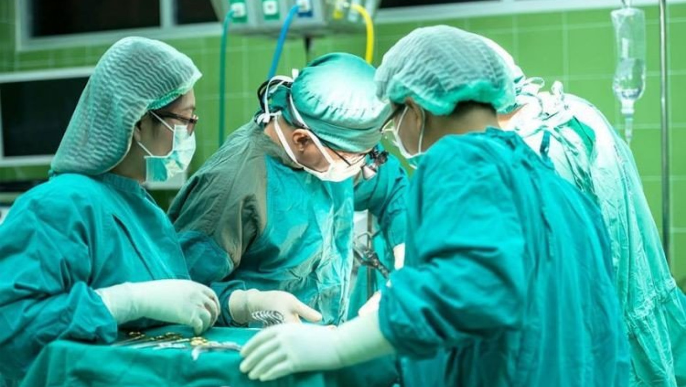 Αφαίρεσαν επιτυχώς από στομάχι άνδρα περισσότερα από 450 μεταλλικά αντικείμενα
