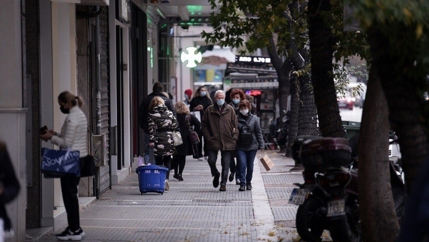 Θεσσαλονίκη: Σήμερα η πρώτη Κυριακή με ανοιχτά καταστήματα - Δείτε το εορταστικό ωράριο