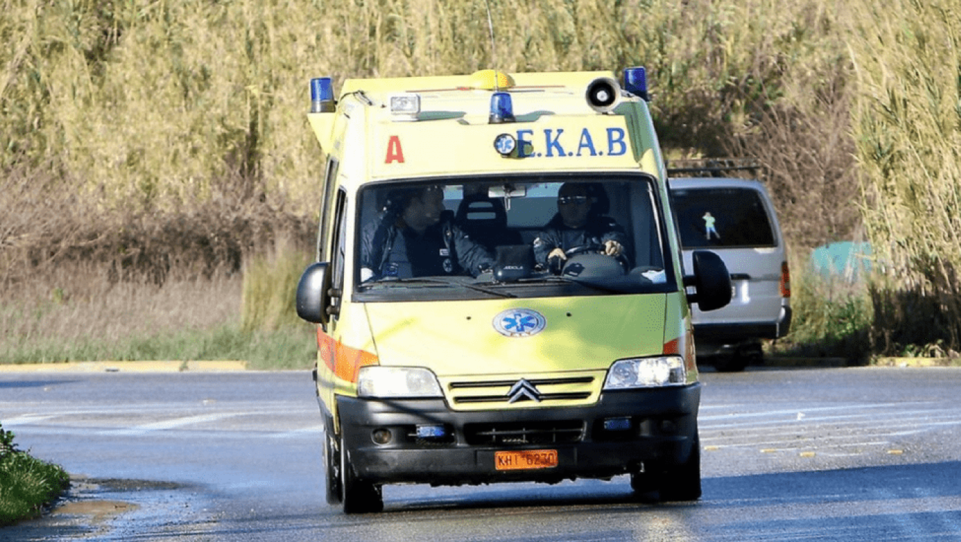 Τραγικό δυστύχημα στη Δράμα: Αυτοκίνητο καρφώθηκε σε τσιμεντένια βάση γέφυρας