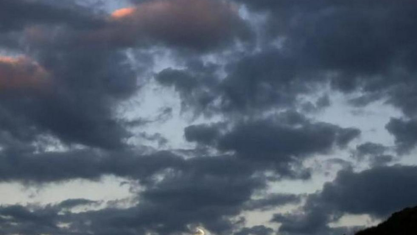 Ο καιρός την Τρίτη (28/1): Αραιές νεφώσεις παροδικά πιο πυκνές