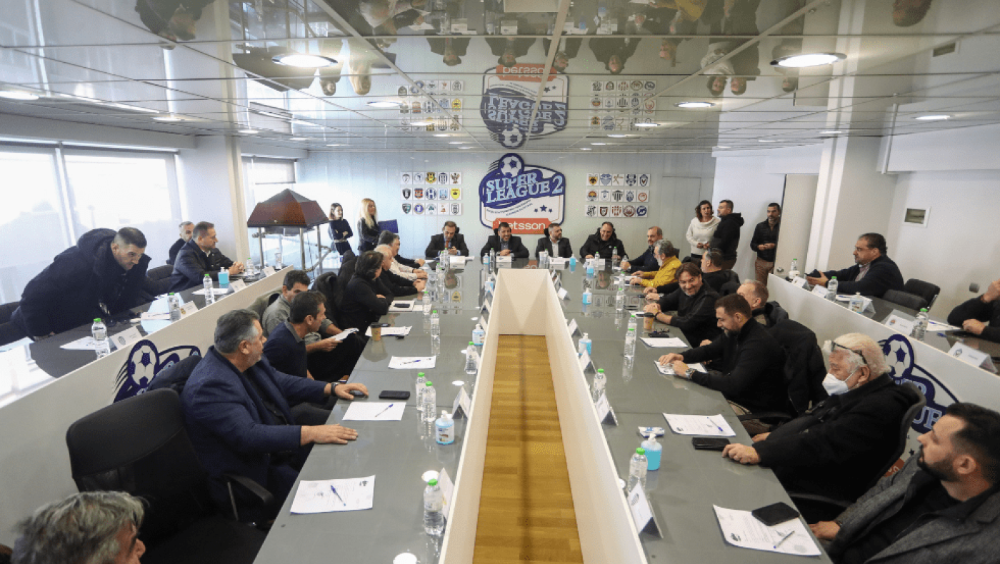 Αλεξόπουλος: «Έτσι θα ορθοποδήσει η Super League 2»
