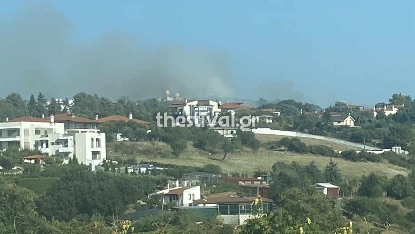 Συναγερμός στη Θεσσαλονίκη: Φωτιά κοντά στο Ελληνικό Παιδικό Χωριό