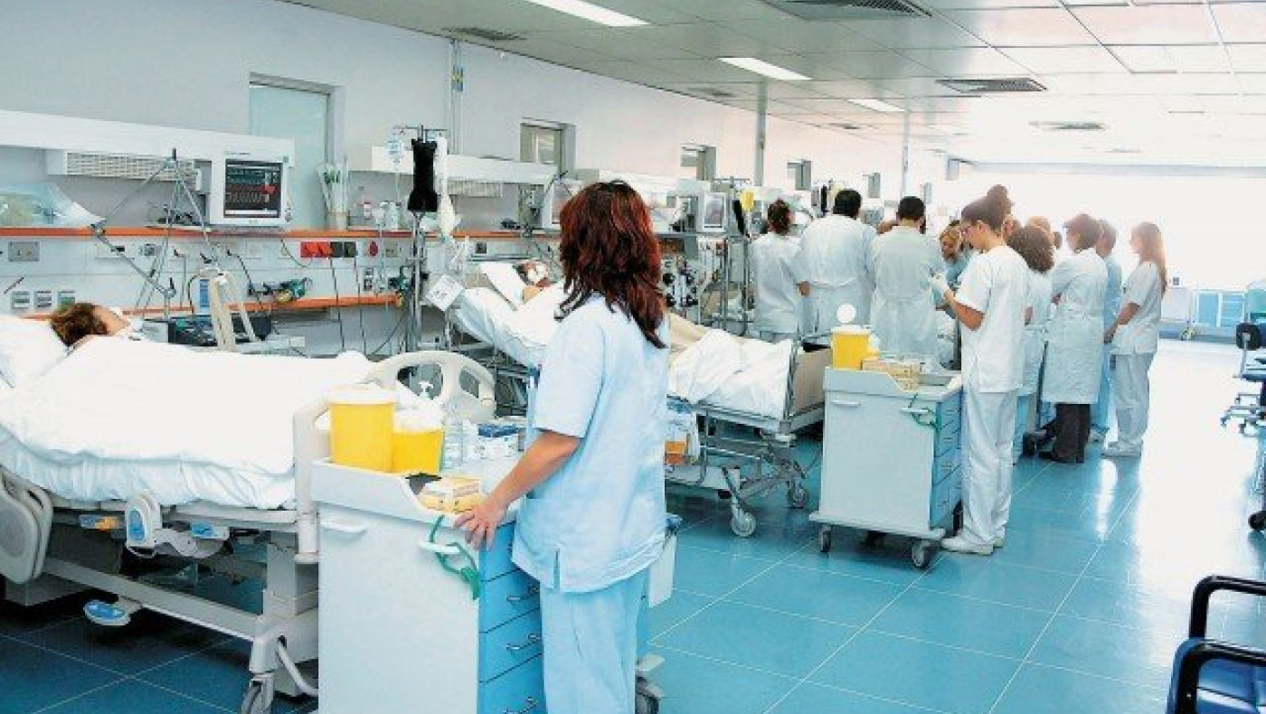 4ωρη στάση εργασίας σε δημόσιες δομές υγείας και ΕΚΑΒ
