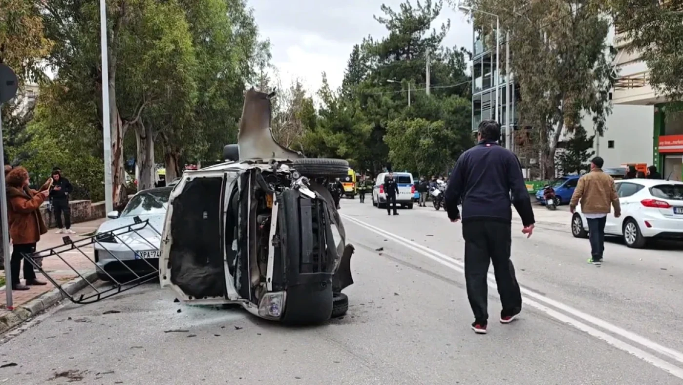 Ψυχικό: Σφοδρό τροχαίο δυστύχημα με νεκρό και πέντε τραυματίες!
