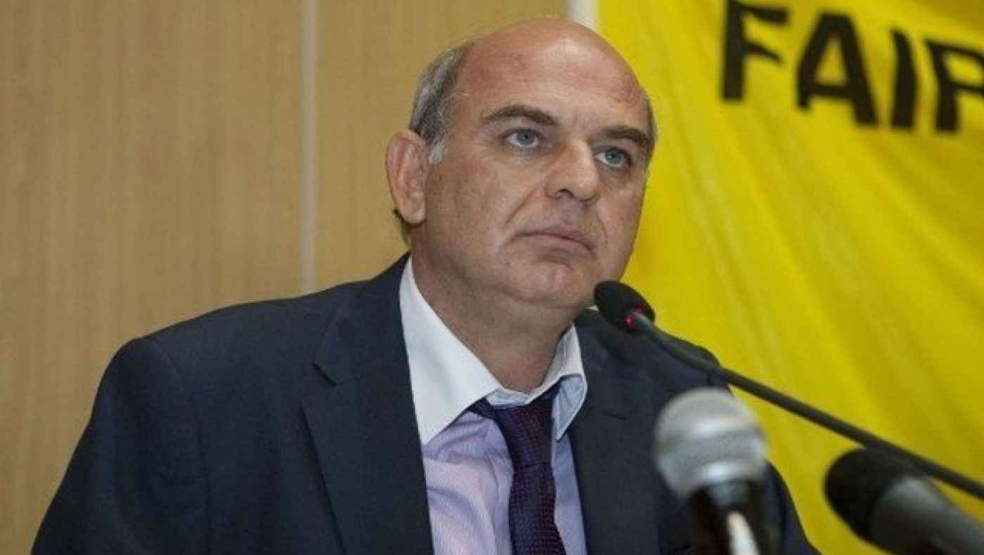 Της Κακομοίρας: Καλύτερη μεταγραφή η          ΕΠΟ!