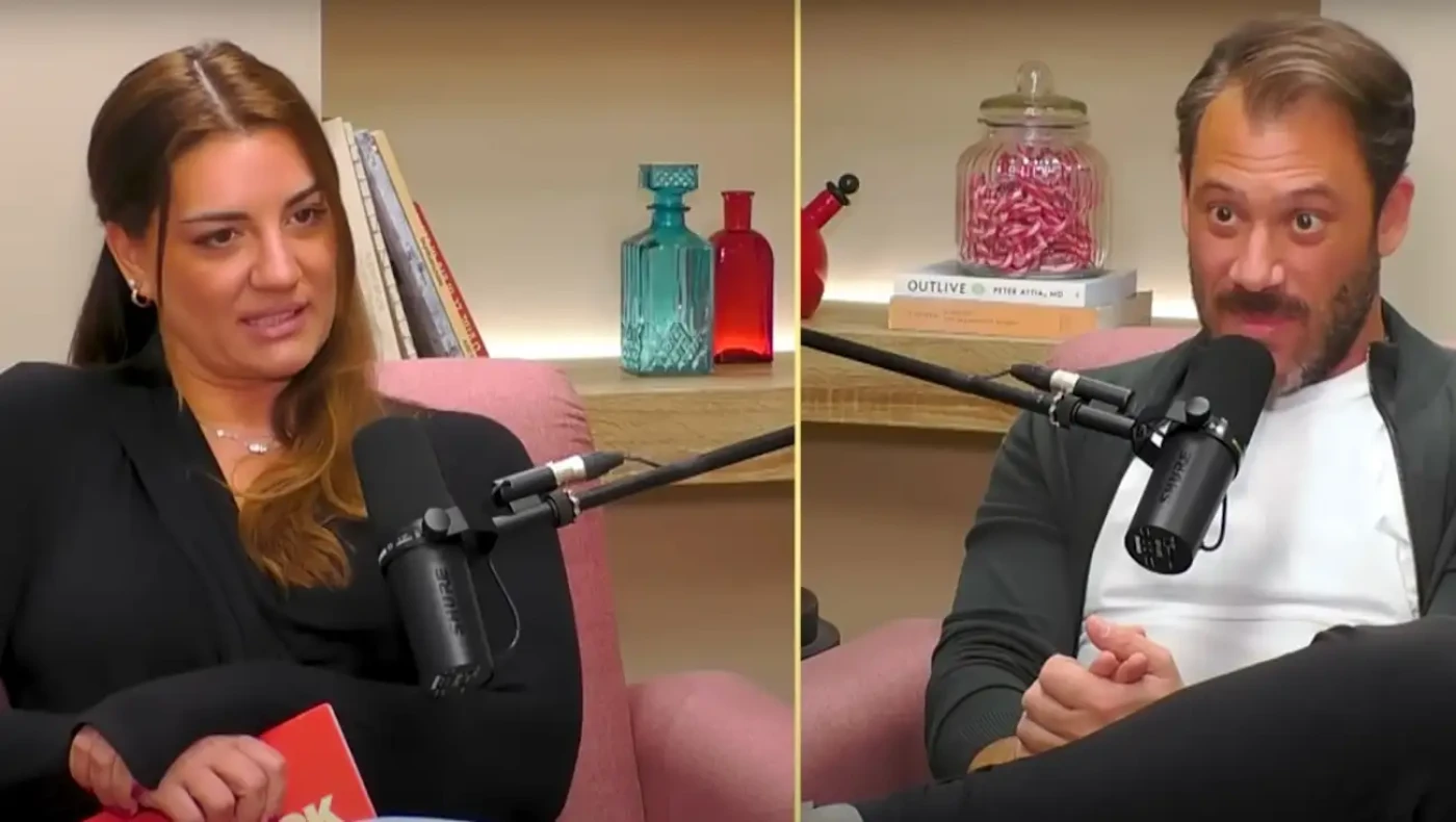 Ελίνα Παπίλα σε Αντίνοο Αλμπάνη: ﻿«Ποιον άλλον άντρα που δεν ξέρουμε έχεις φιλήσει;»