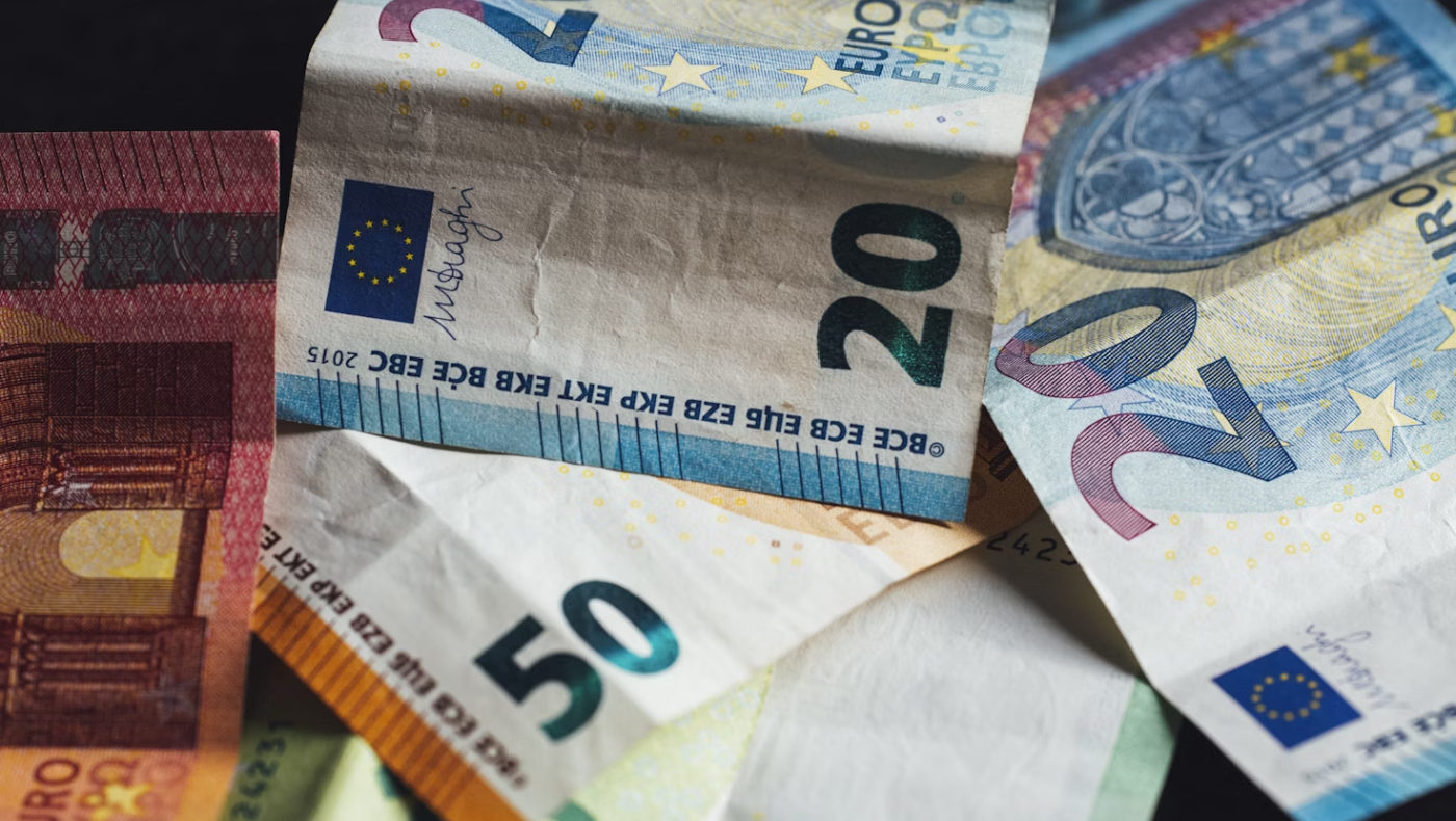 «Κόφτης» σε φοροαπαλλαγές από ΔΝΤ και Τράπεζα της Ελλάδας