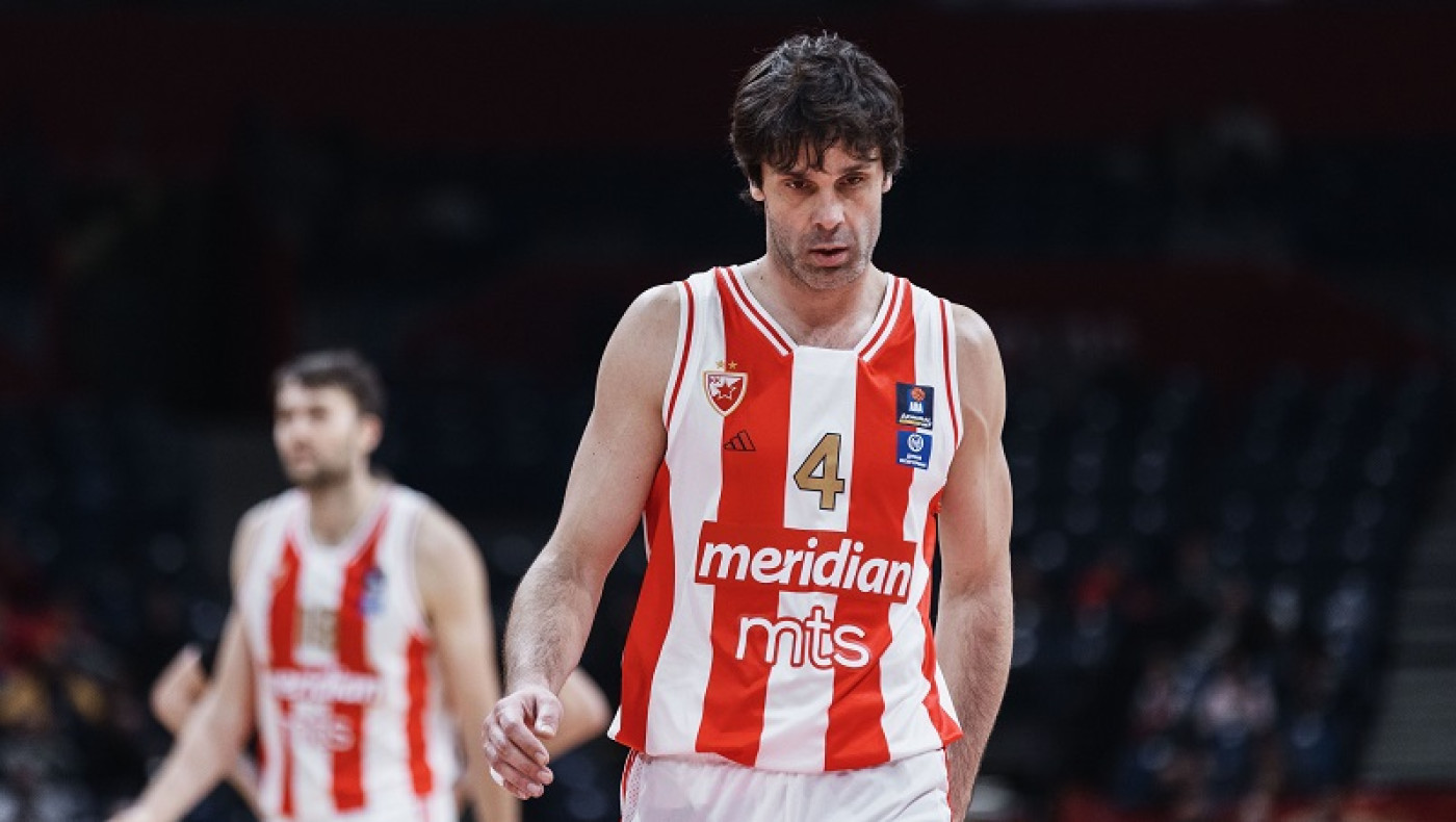 Μίλος Τεόντοσιτς: Τέλος από τα παρκέ, αλλά μένει Ερυθρό Αστέρα