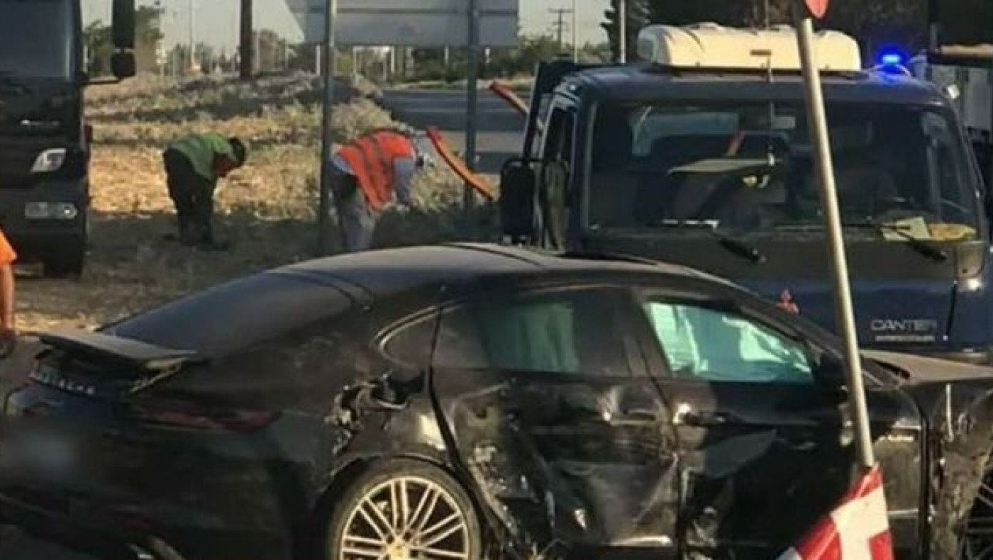 Ανατρεπτική μαρτυρία για το τροχαίο με την Porsche: «Υπήρχε τρίτο όχημα, ίσως έκαναν κόντρες»
