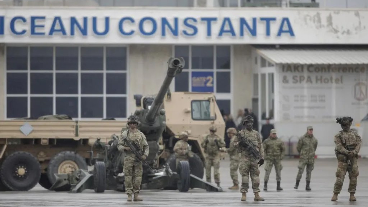 Πρώην διοικητής του ΝΑΤΟ αποκαλύπτει: Ποια βάση στα Βαλκάνια είναι κρίσιμη για το μέλλον της Ουκρανίας