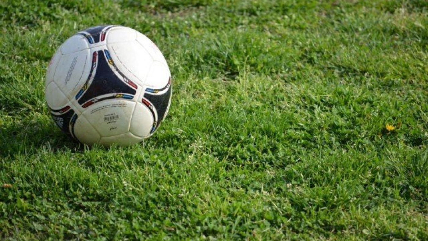 Πλήρως απαξιωμένη                  η Football League