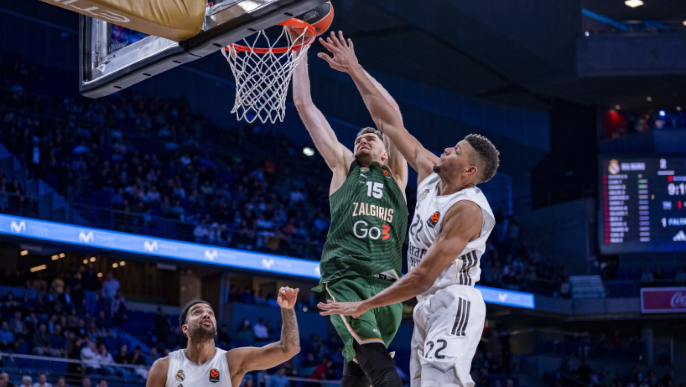 Οι οδηγίες της Ζάλγκιρις ενόψει playoffs: «Απαγορεύεται το σεξ»