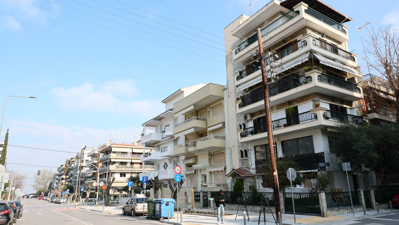 Δολοφονία στην Καλαμαριά: Παραδόθηκε ο τρίτος της παρέας του Κλεομένη