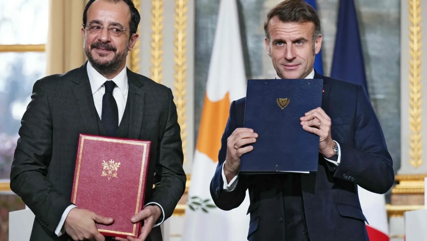 SOFA: Γιατί η γαλλοκυπριακή συμφωνία προκαλεί πονοκέφαλο στην Τουρκία