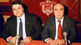 «Οι οπαδοί του Ολυμπιακού είναι... τυφλοί, κάλυπταν Σαλιαρέλη-Κοσκωτά»