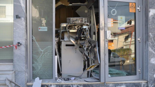 Διαρρήκτες ανατίναξαν ΑΤΜ σε τράπεζα στην Πυλαία