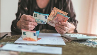 Κι άλλες «εισπράξεις» για τους συνταξιούχους- Πληρώνονται αναδρομικά ως 3.300 ευρώ