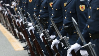 Νέο μισθολόγιο σε Ένοπλες Δυνάμεις και Σώματα Ασφαλείας: Πόσα χρήματα θα πάρουν 151.422 στελέχη