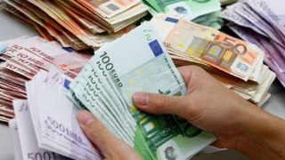 Πόσο θα πληρώσετε με τη φετινή φορολογική δήλωση