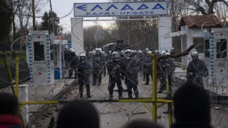 Κινητικότητα Τούρκων με 6.000 μετανάστες στον Έβρο!