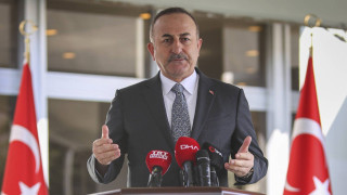 Πρόκληση Τσαβούσογλου: «Η Αγία Σοφία ανήκει στην Τουρκία»