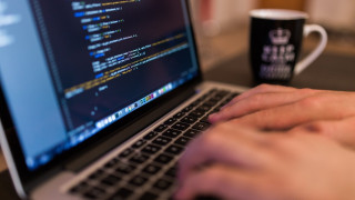 Δημιουργείται θεσμικό και νομικό πλαίσιο για την τηλεργασία!