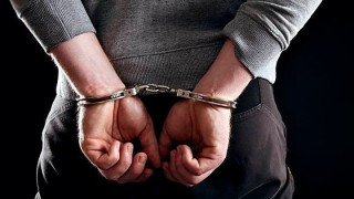 Σέρρες: Προσπάθησε να κλέψει παπούτσια από σπίτι και έφαγε πρόστιμο για άσκοπη μετακίνηση