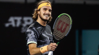 Australian Open: Χωρίς αγώνα στους «8» ο Τσιτσιπάς