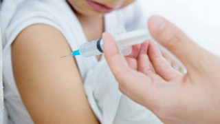 Εμβολιασμός εφήβων: Αύξηση 90% στα κρούσματα κορωνοϊού σε ανήλικους από τον Ιούλιο