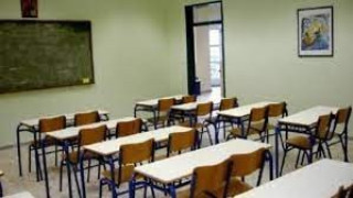 Χριστούγεννα: Σήμερα (23/12) κλείνουν τα σχολεία-Πότε γυρίζουν οι μαθητές