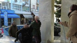 Γρεβενά: Προφυλακιστέος ο 59χρονος μητροκτόνος - «Περιμέναμε όλοι ότι θα κάνει κακό»