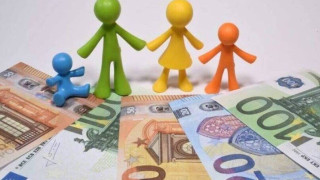 Έκτακτο επίδομα παιδιού: Πληρωμές σε χιλιάδες οικογένειες-Οι δικαιούχοι