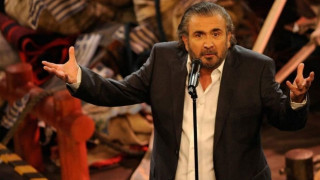 Λαζόπουλος: «Ο Καρέτσας θα μας σώσει από την κατάθλιψη» (vid)