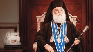 Πατριάρχης Αλεξανδρείας για Πούτιν: «Δεν είναι δυνατόν να κάνεις τον σταυρό σου και να σκοτώνεις»