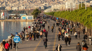 Καπραβέλος: «Τεστ στους τουρίστες και μάσκες ξανά»