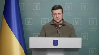 Ζελένσκι προς χώρες του ΝΑΤΟ: Θέμα χρόνου να πέσουν ρωσικοί πύραυλοι και στα δικά σας σπίτια