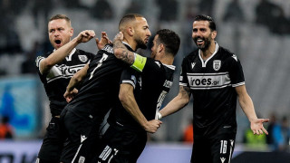 Μείωσε ο ΠΑΟΚ σε 2-1 με υπέροχο γκολ του Καντουρί