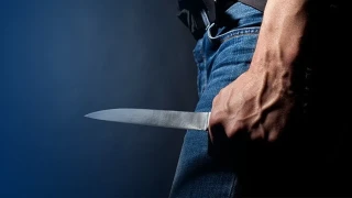 Τρία αδέρφια πήγαν να αλληλομαχαιρωθούν - Οδηγήθηκαν στην αστυνομία