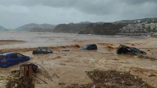 Βιβλική καταστροφή στη Κρήτη: Στεριά και θάλασσα γίνανε ένα!