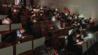 Αθήνα: Πλημμύρισαν πανεπιστήμια - Φοιτητές έδωσαν εξετάσεις με φακούς