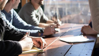 970 προσλήψεις στην Ευρωπαϊκή Ένωση με πτυχίο οικονομικών και μισθό από 3.080 ευρώ