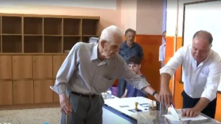 Εκλογές 2023: Ψηφοφόρος... ετών 99 στο Ροδολίβος Σερρών (vid)