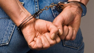 Πέλλα: Κακοποιούσε σεξουαλικά τα ανήλικα αγόρια της συντρόφου του