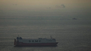 Όσο ΗΠΑ και Ισραήλ χτυπούν το Ιράν, η Ρωσία κερδίζει δισεκατομμύρια