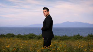 Βασίλης Δήμας: Ξεκινά εμφανίσεις στην Αρτέμιδα και μεγάλη περιοδεία στο εξωτερικό
