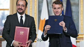 SOFA: Γιατί η γαλλοκυπριακή συμφωνία προκαλεί πονοκέφαλο στην Τουρκία