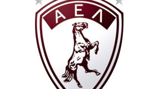Επίθεση της                 ΑΕΛ στον           Τσίμο Ναβάρο